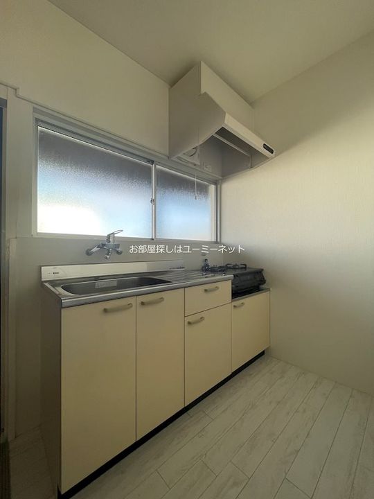 コースリーズ清水のキッチン