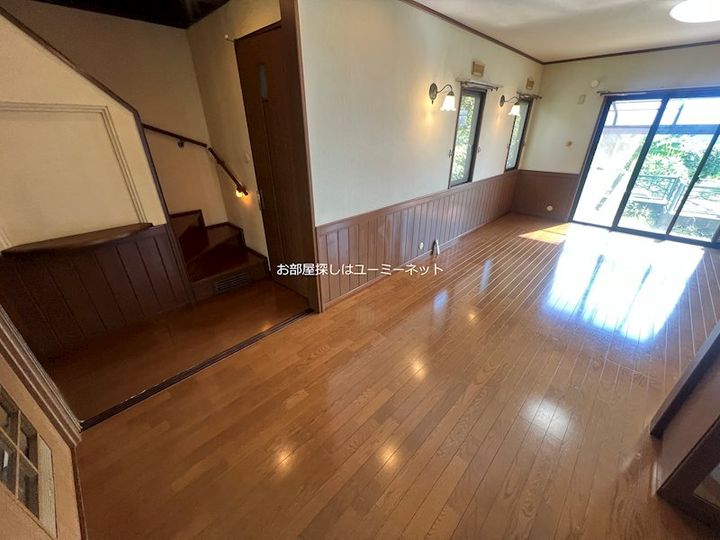 鹿児島県霧島市隼人町住吉(一戸建)の賃貸物件の居間