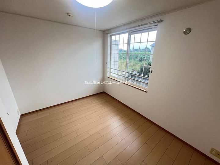 ボンジュール・溝辺Ⅱの居間