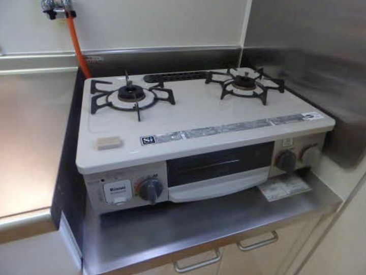 ヴェルジェ A棟102のキッチン