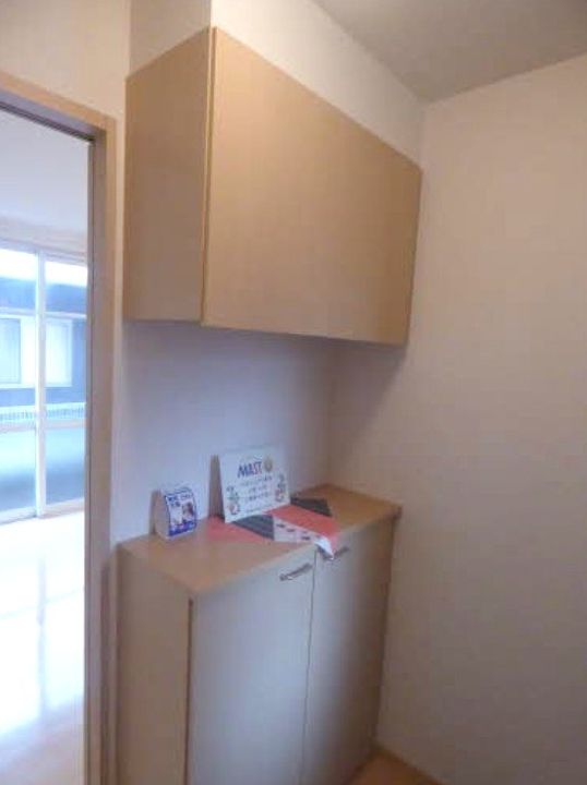 ヴェルジェ A棟102のキッチン