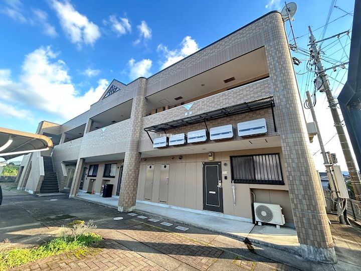 リバービューの外観