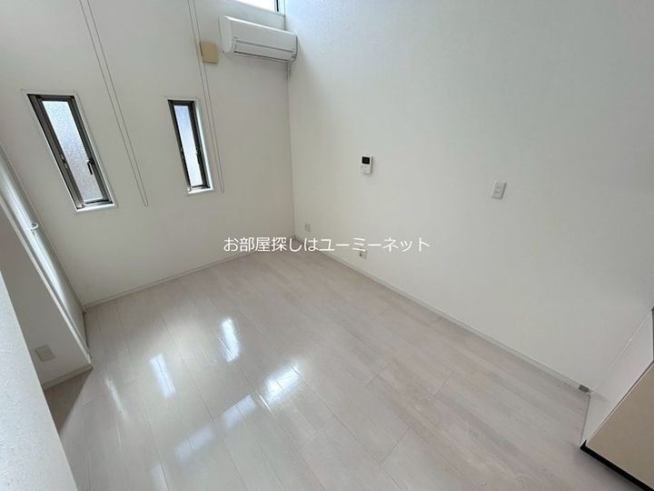ショコラ B棟の居間
