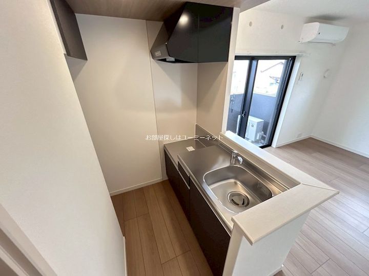 鹿児島県姶良市東餅田の賃貸マンションのキッチン