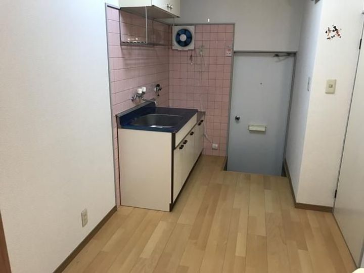 ニクソン アパート101のキッチン