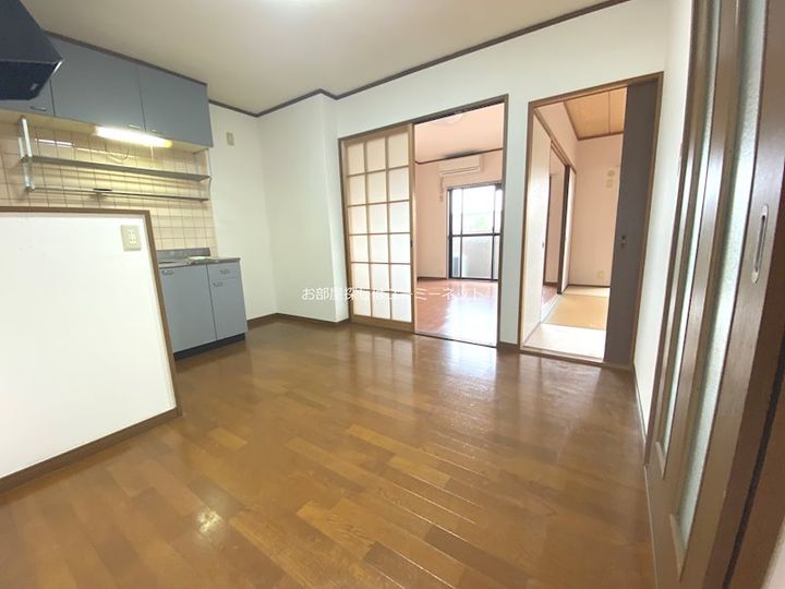 Jヒルズ吉野の居間