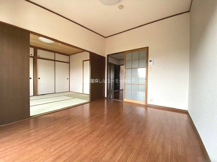 Jヒルズ吉野の居間