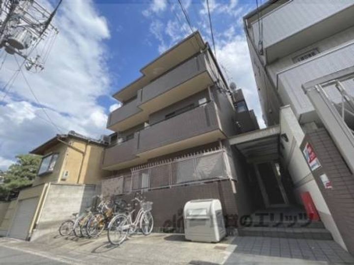 グリーンハイツ桂201の外観