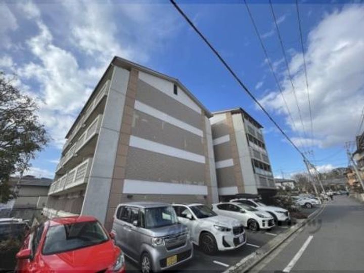 エルフォンセ105の外観