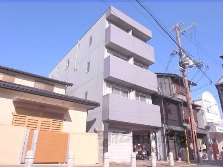 HAINES一条403の外観