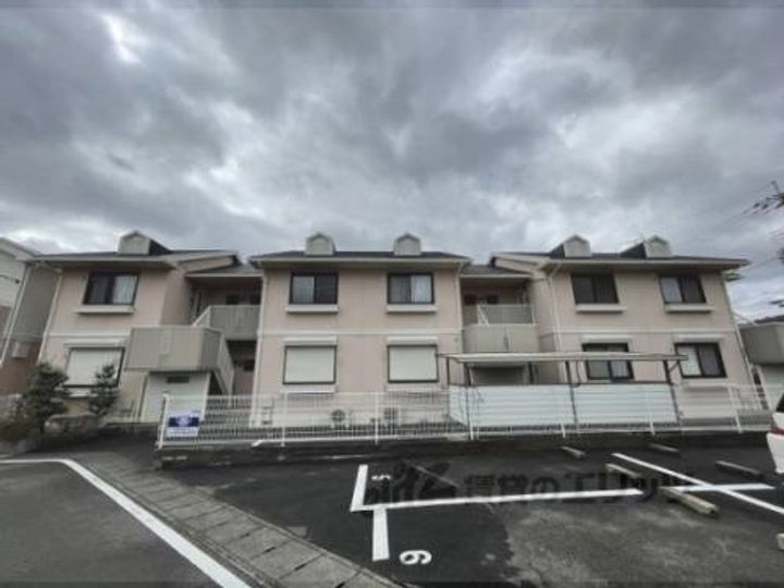 エンゼルハイム桂川の外観