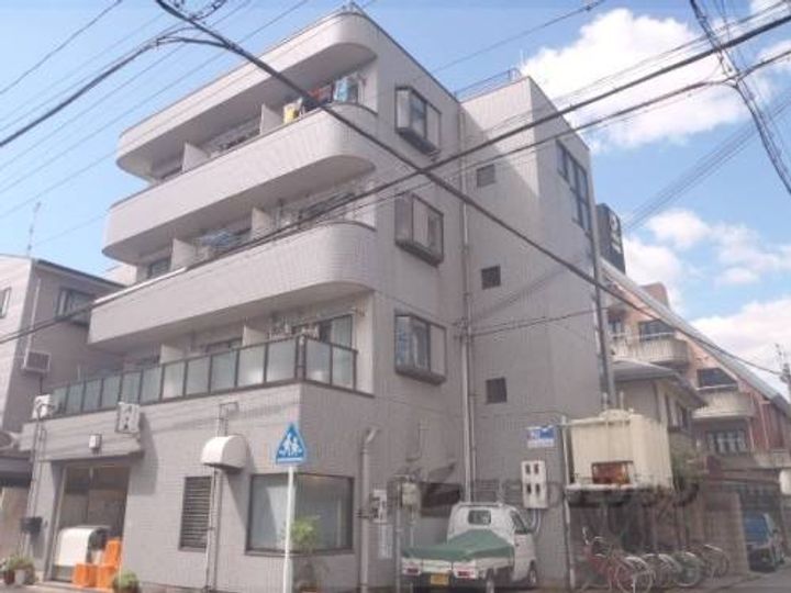 川口ビル405の外観