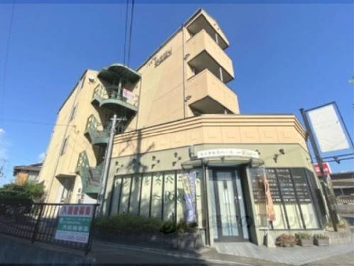 ハイツ学園通り3-Aの外観