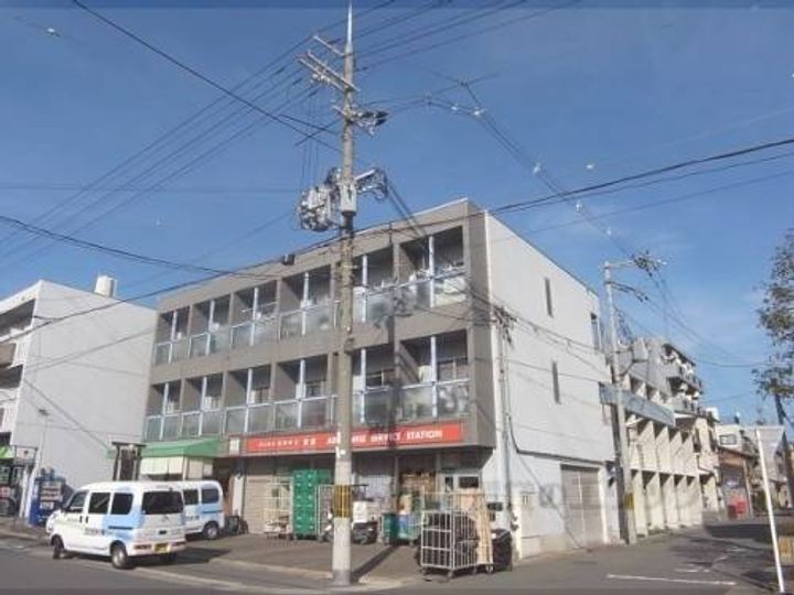 ドミール参番館305の外観