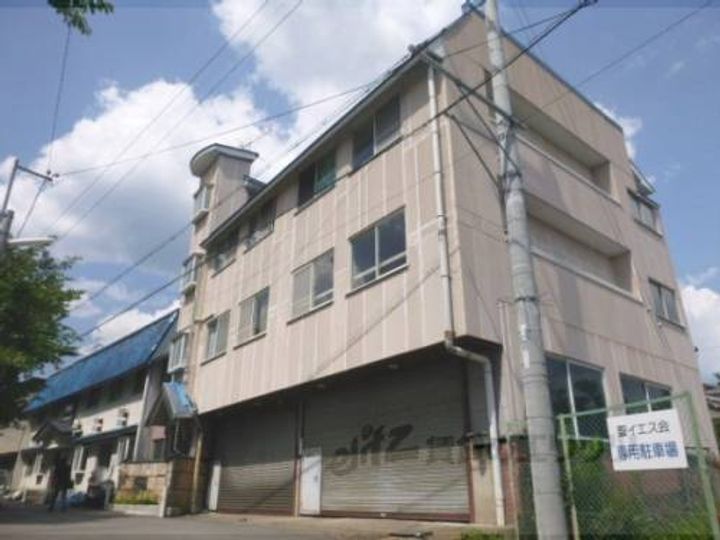 ウタノマンション205の外観