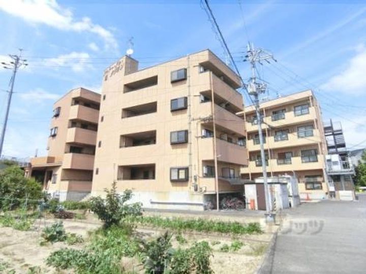シャトードゥクリヨン404の外観