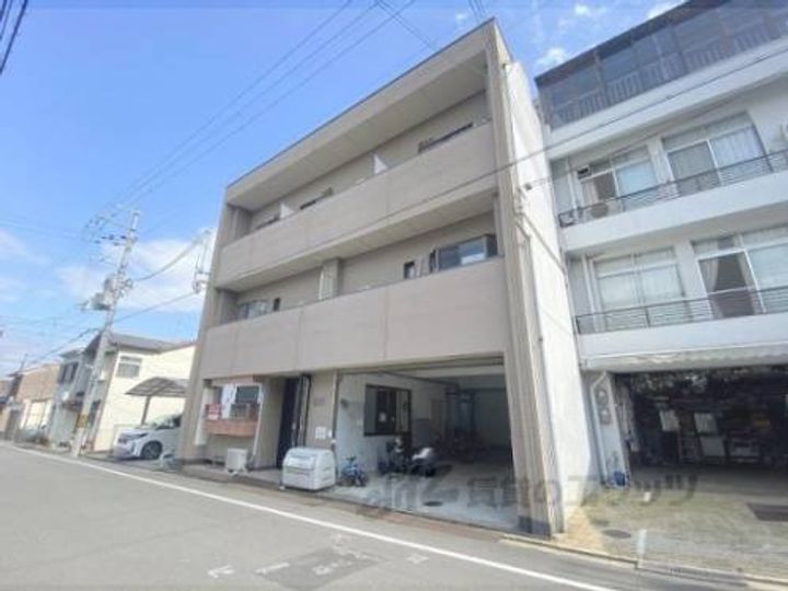 コットンハウス95305の外観