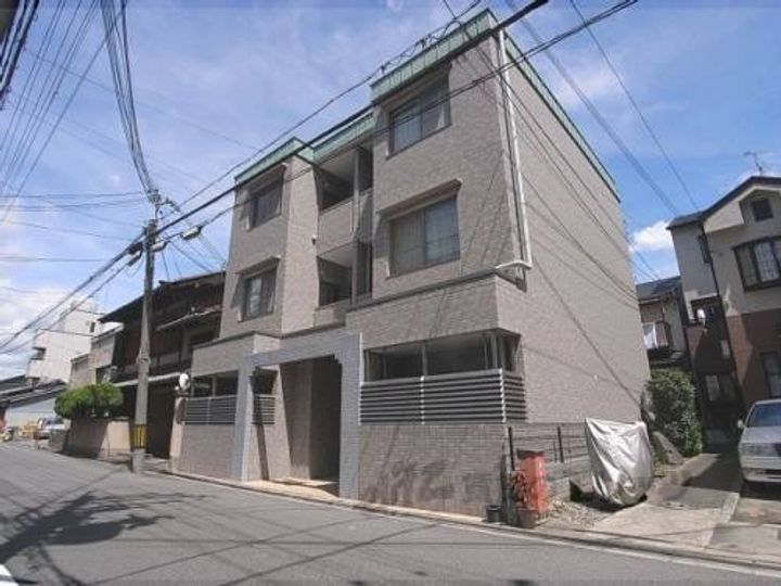 ヴィラ小山102の外観