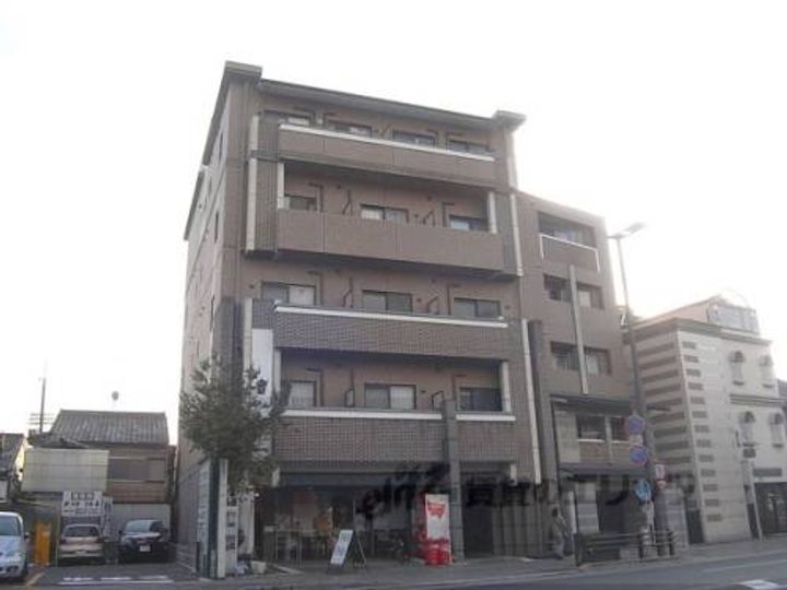 プラシード白川今小路304の外観