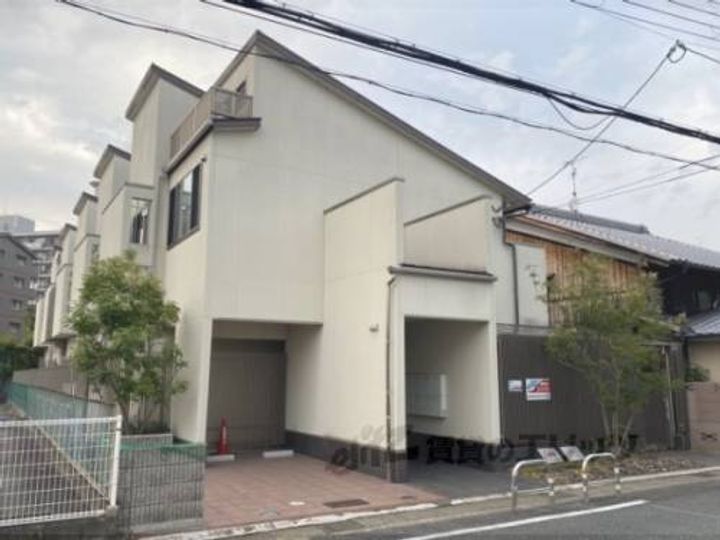HEIGHTS6地蔵202の外観