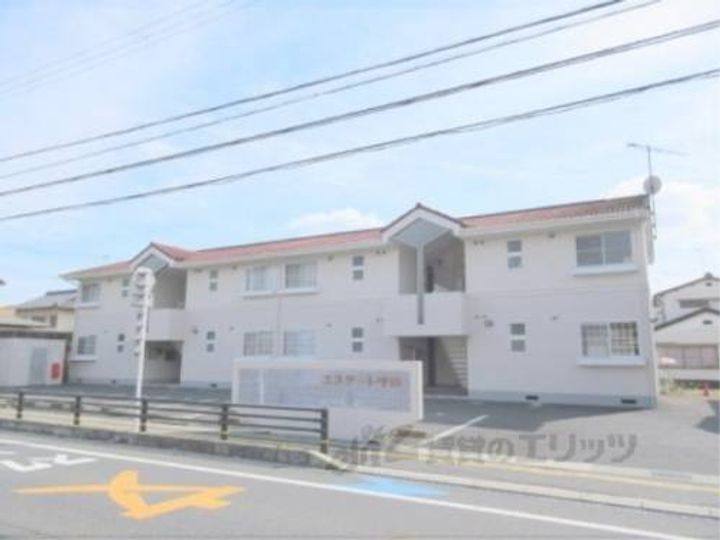 エステート守山A棟203の外観