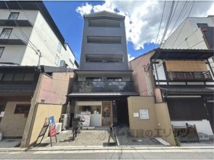 アイカーサ麩屋町501の外観