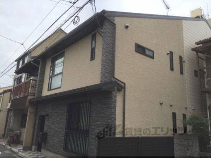 maison大宮102の外観