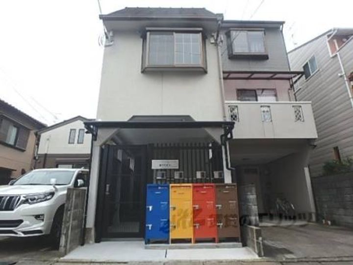 メイフラワー三条ありすがわ101の外観