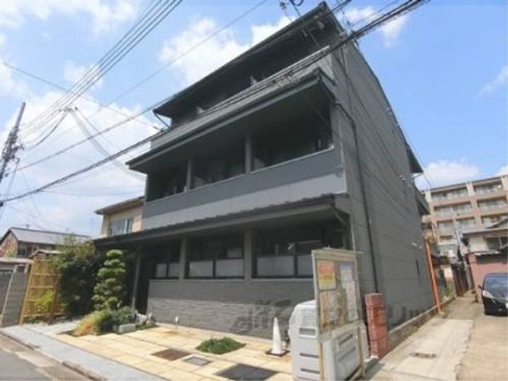 サンプット七条壬生202の外観