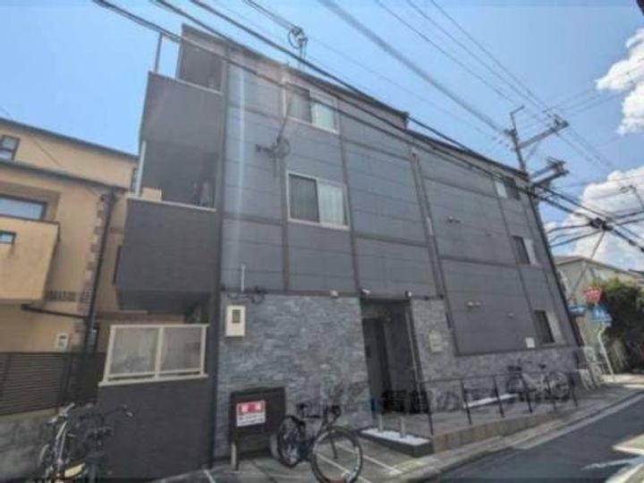 ブリエ丹波口103の外観