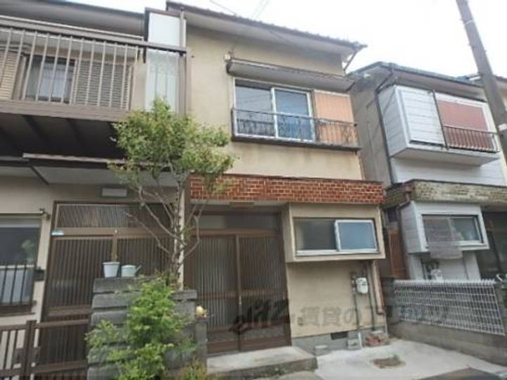 京都府京都市山科区西野山百々町(一戸建)の賃貸物件戸建ての外観