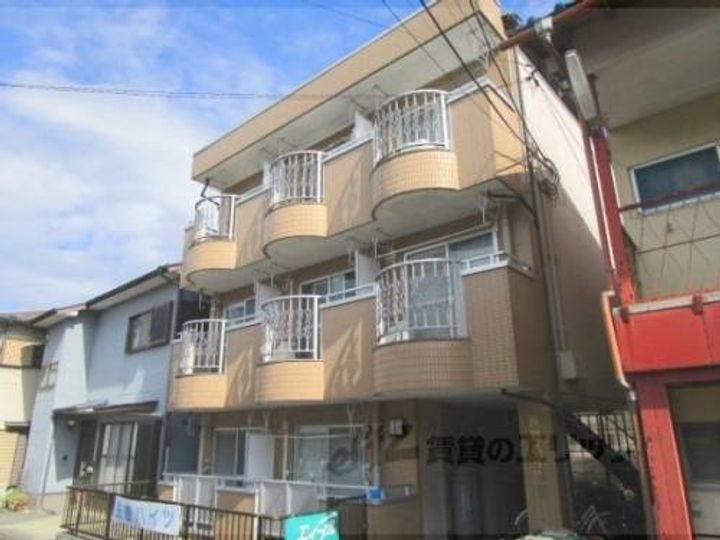 長曽ハイツ?3の外観