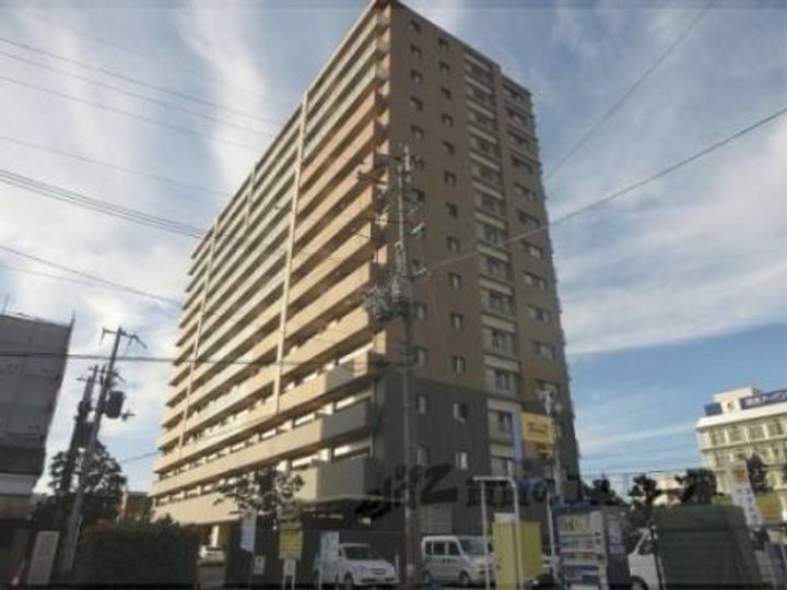 ライオンズ大津中央13Fの外観