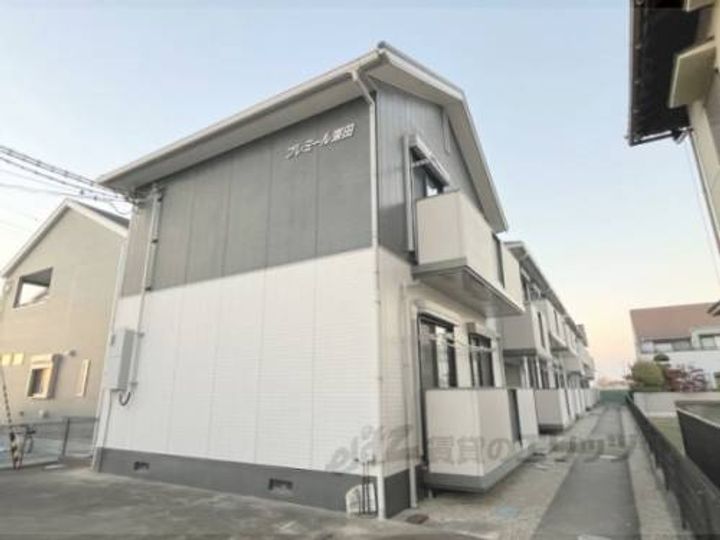 プレミール深田203の外観