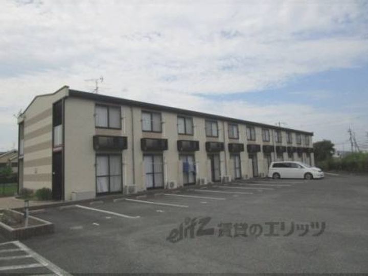 レオパレスめい203の外観