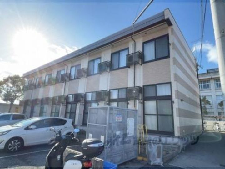 レオパレスOYABU207の外観