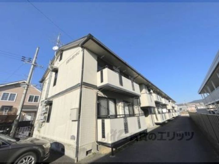 サンハイツ2号館の外観