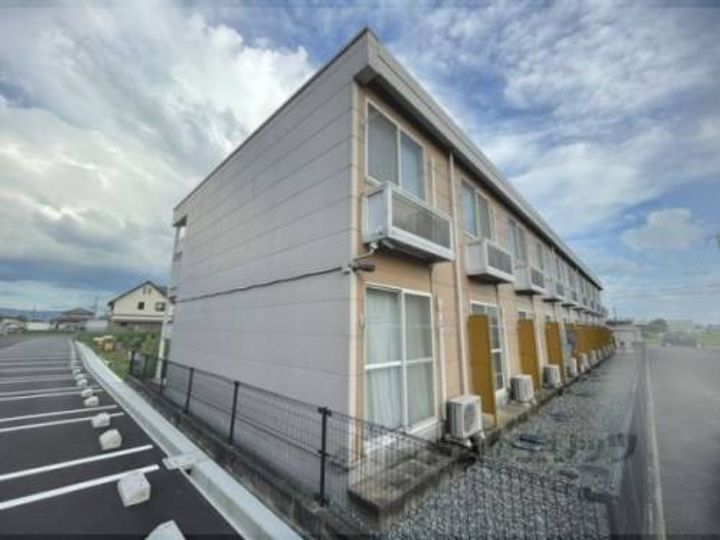 レオパレスビクトアール法隆寺106の外観