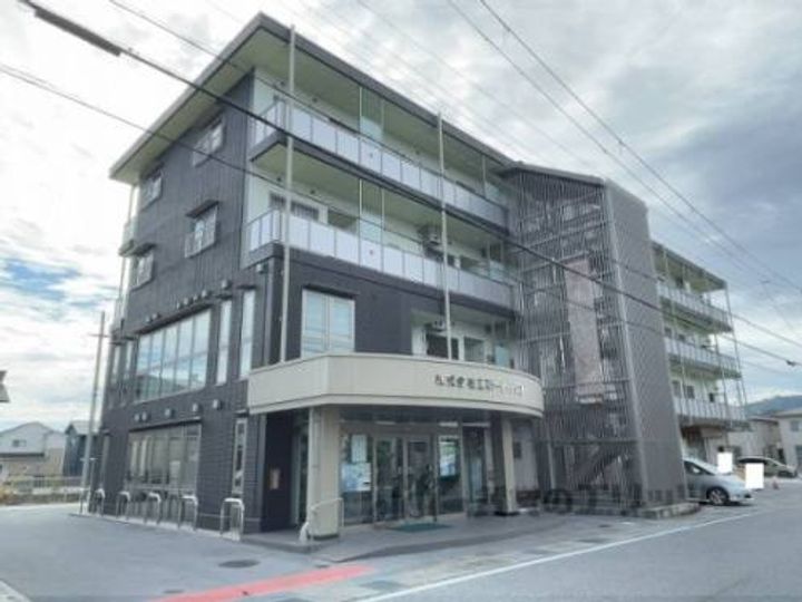 シャイニング壱番館の外観