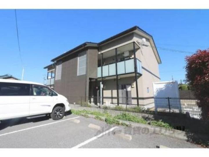 レオネクストレイクチャー102の外観