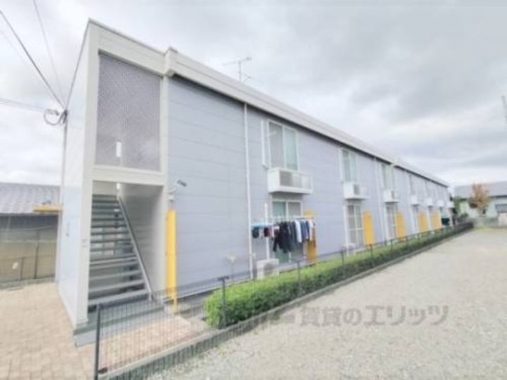 レオパレスエザーンス204の外観