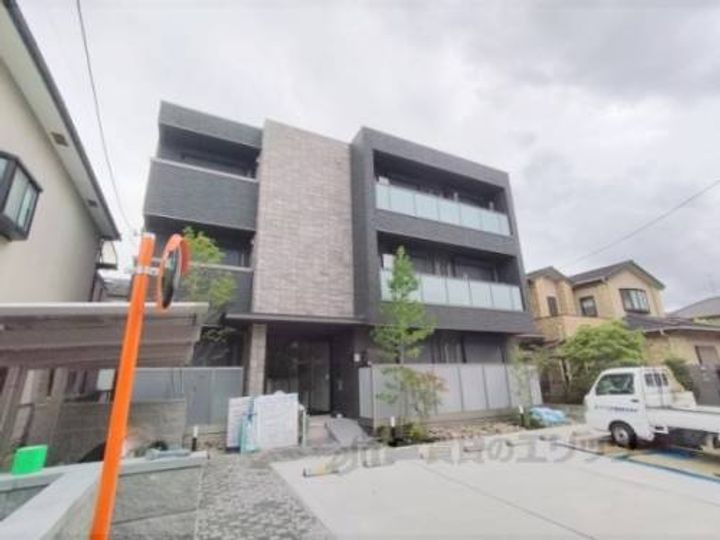 シャーメゾン 新大宮の外観