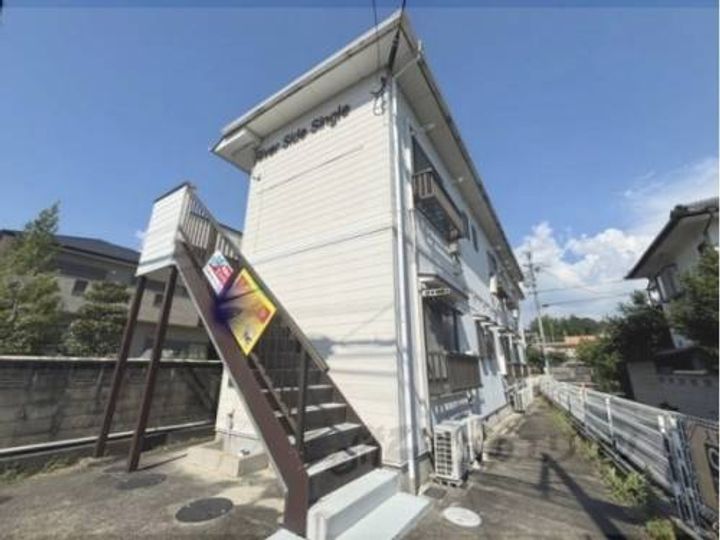 リバーサイドシングルS12の外観