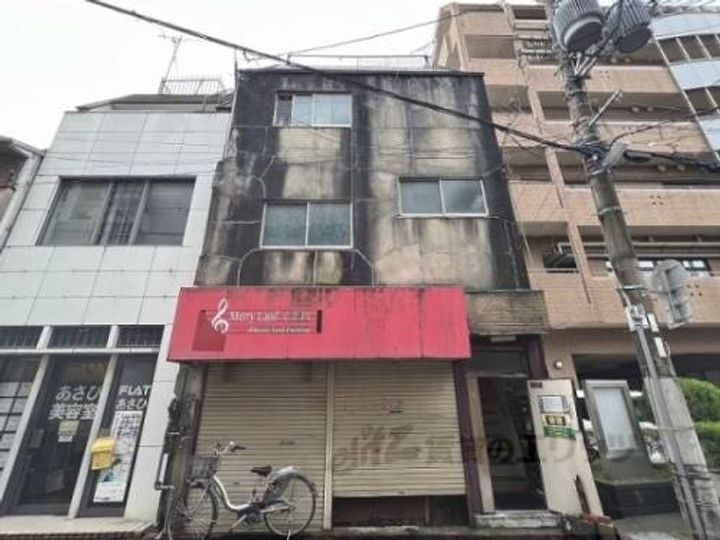 フラットアサヒ2Fの外観