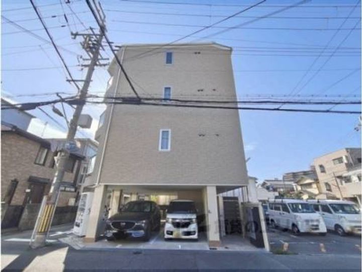 ラフォーレ香里西の外観