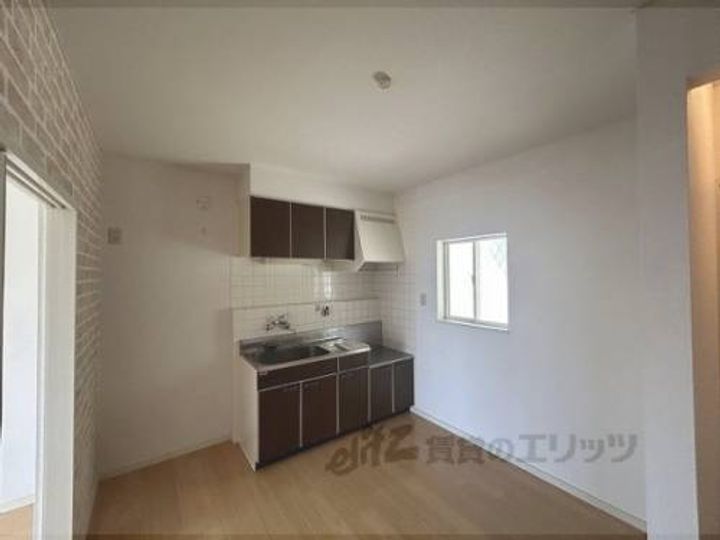 グリーンシャトー2-Bの玄関