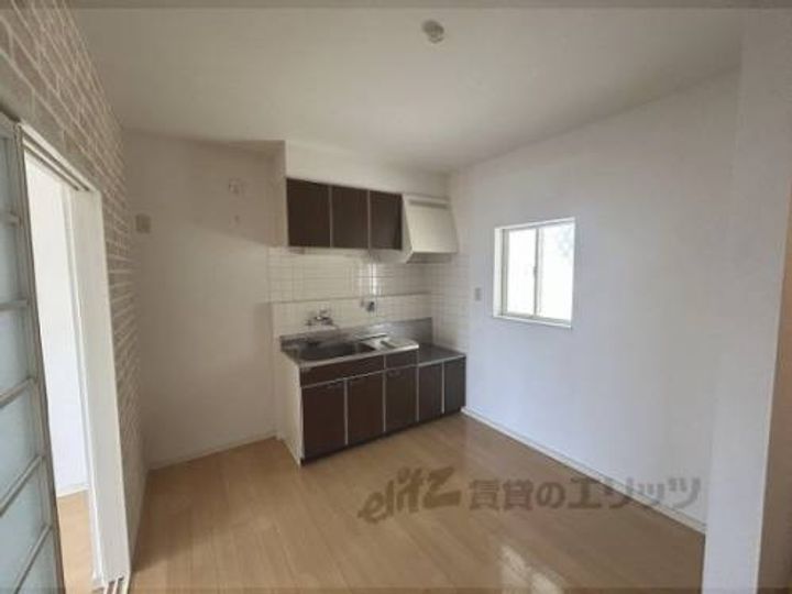 グリーンシャトー2-Bの玄関