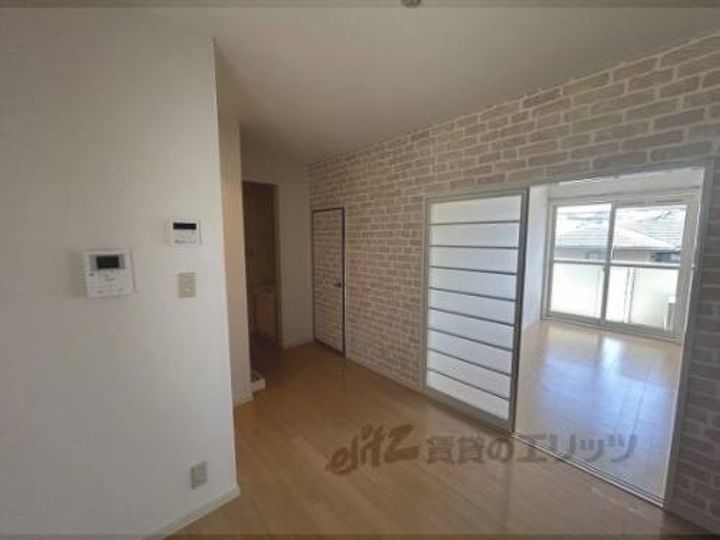 グリーンシャトー2-Bの玄関