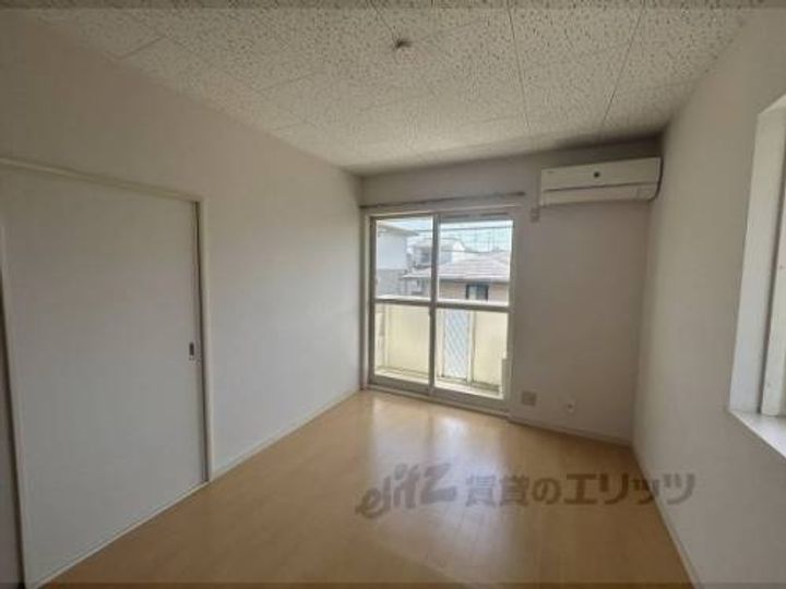 グリーンシャトー2-Bの寝室