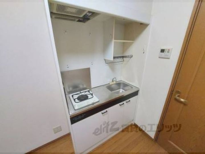 シャンツェ102のキッチン